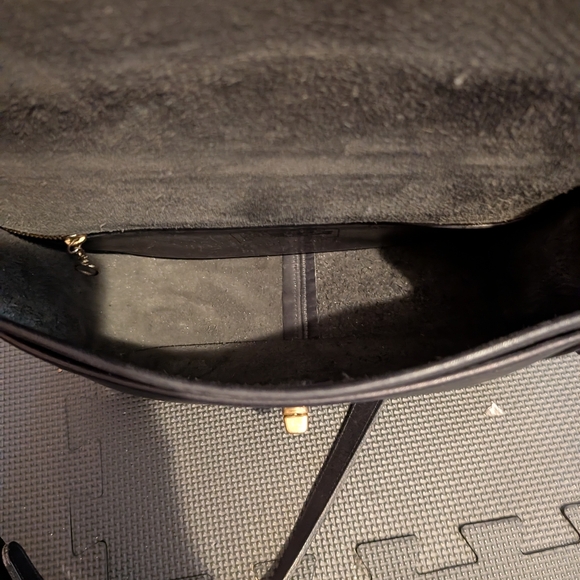 Vintage 1980s Coach City Bag - Picture 5 of 9